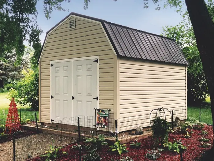 lofted barn with metal roof